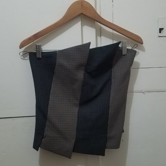 NWT STRAPLESS PLAID TOP - Picture 5 of 8